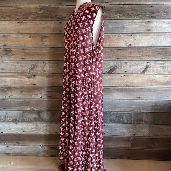 Ice Silk Hooded Sleeveless Dress Size 3XL EUC - Picture 3 of 8